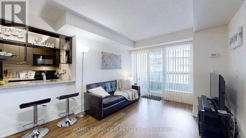  1020 - 181 Village Green Square  Toronto (Agincourt South-Malvern West), M1S0K6 | Image 6