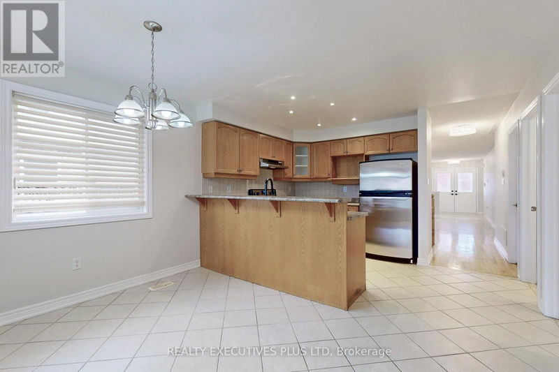 29 Pardon Avenue  Whitby (Williamsburg), L1P1V1 | Image 15