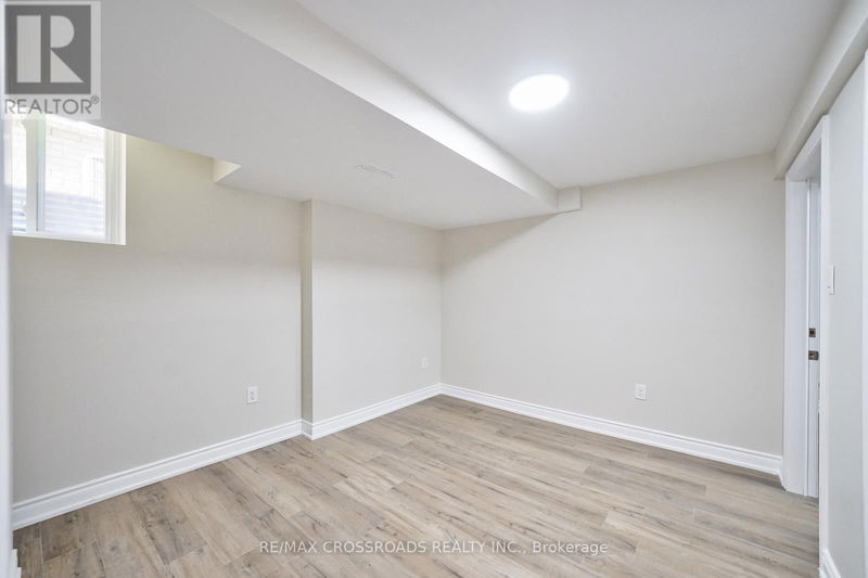  Lower - 67 Medland Avenue  Whitby (Williamsburg), L1P1S7 | Image 20