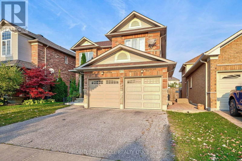 679 Ormond Drive  Oshawa (Samac), L1K2R9 | Image 1