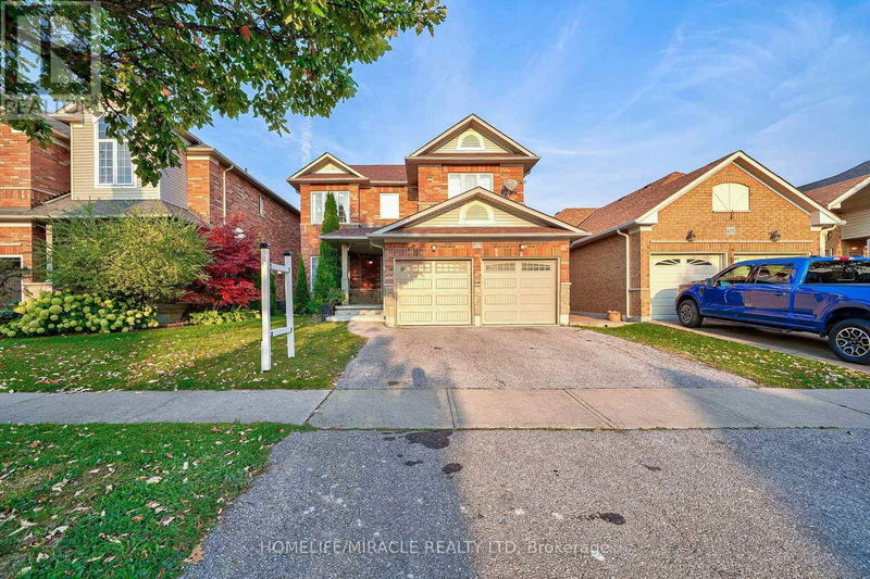 679 Ormond Drive  Oshawa (Samac), L1K2R9 | Image 2