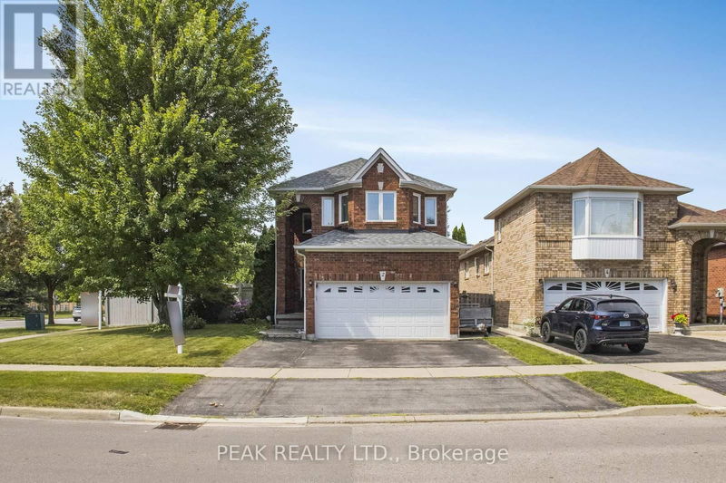 2 Bakerville Street  Whitby (Rolling Acres), L1R2K3 | Image 1