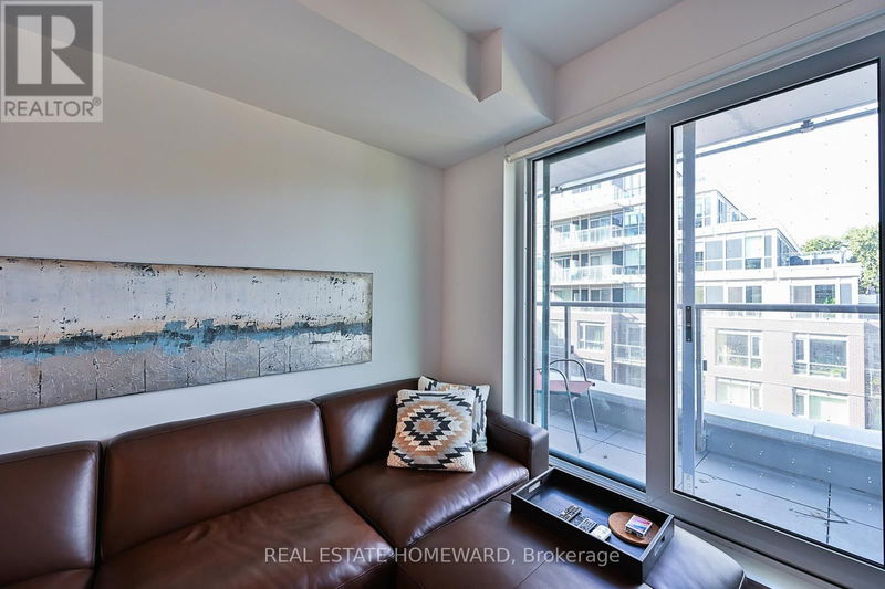 150 Logan Avenue West Toronto (South Riverdale), M4M0E4 | Image 25