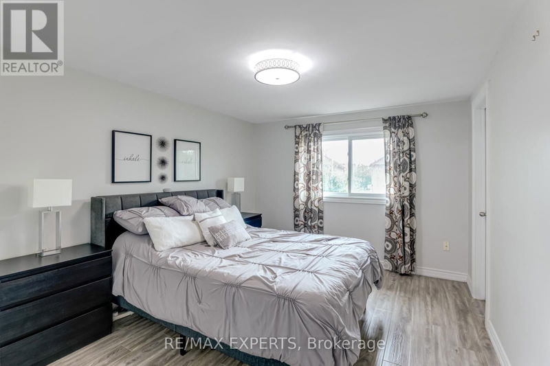 73 Mullen Drive  Ajax (Central West), L1T2B2 | Image 17