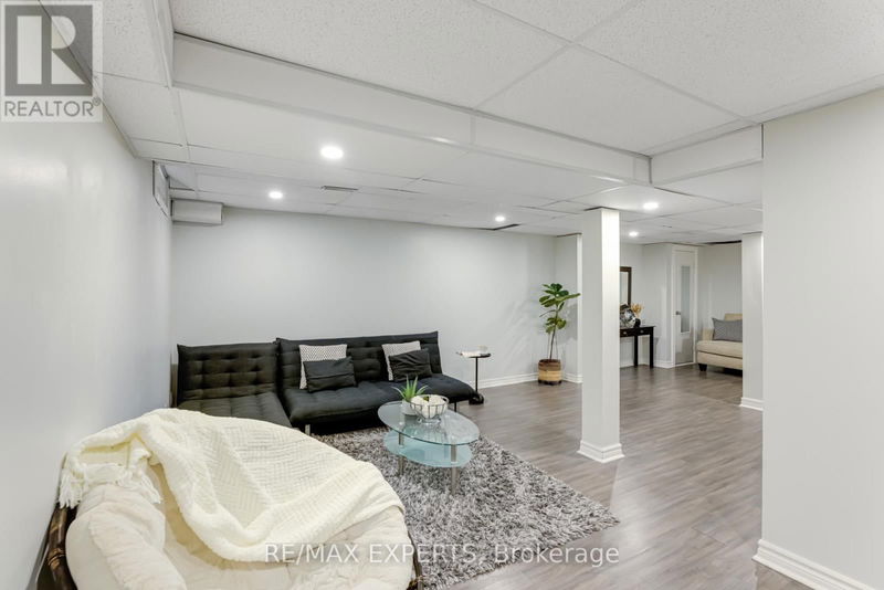 73 Mullen Drive  Ajax (Central West), L1T2B2 | Image 25