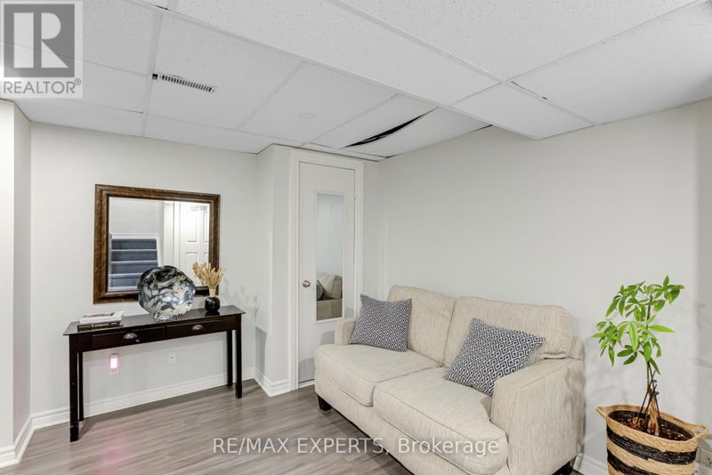 73 Mullen Drive  Ajax (Central West), L1T2B2 | Image 27