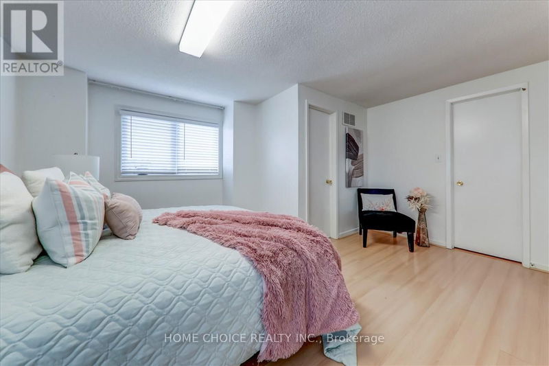 105 Empringham Drive  Toronto (Malvern), M1B4A6 | Image 20