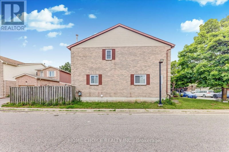 105 Empringham Drive  Toronto (Malvern), M1B4A6 | Image 36