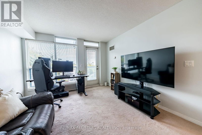  106 - 340 Watson Street West Whitby (Port Whitby), L1N9G1 | Image 10