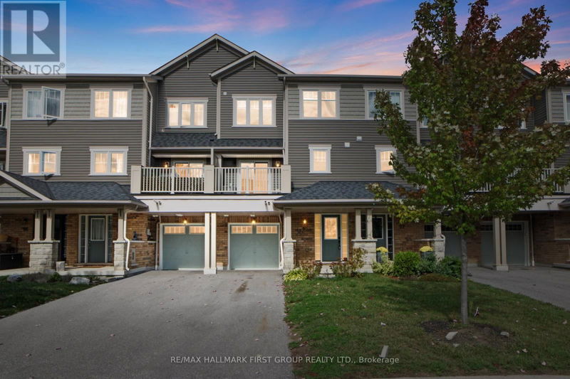 90 Tabaret Crescent  Oshawa (Windfields), L1L0G5 | Image 1