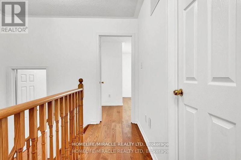 67 Montezuma Trail  Toronto (Agincourt North), M1V1K4 | Image 23