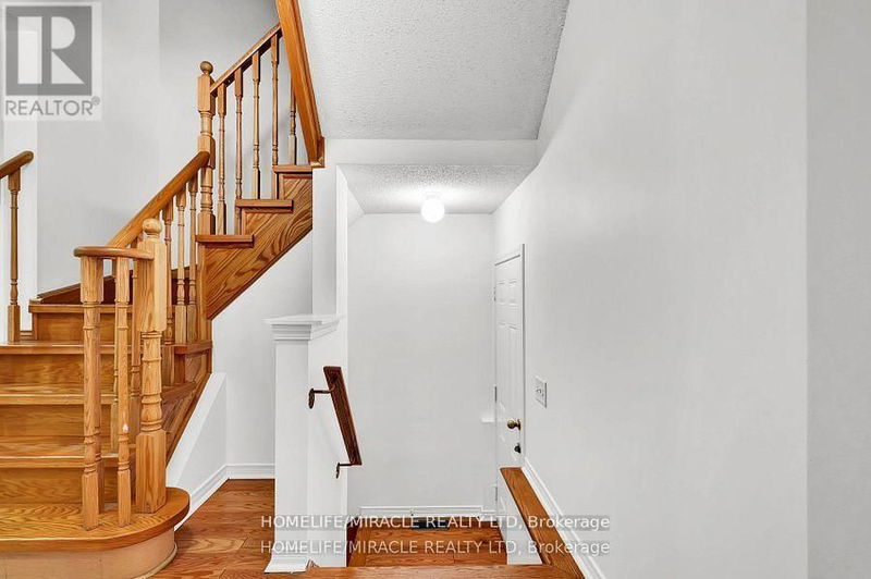 67 Montezuma Trail  Toronto (Agincourt North), M1V1K4 | Image 33