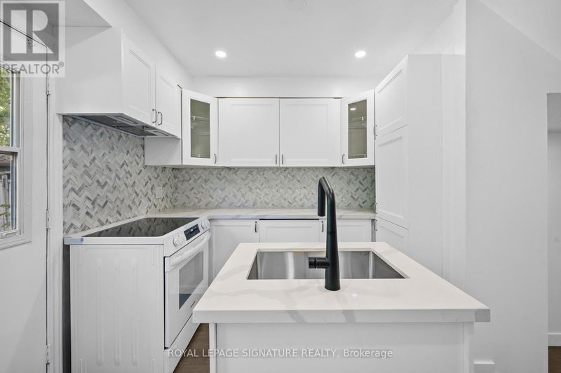  92 - 275 Broadview Avenue  Toronto (South Riverdale), M4M3H5 | Image 13