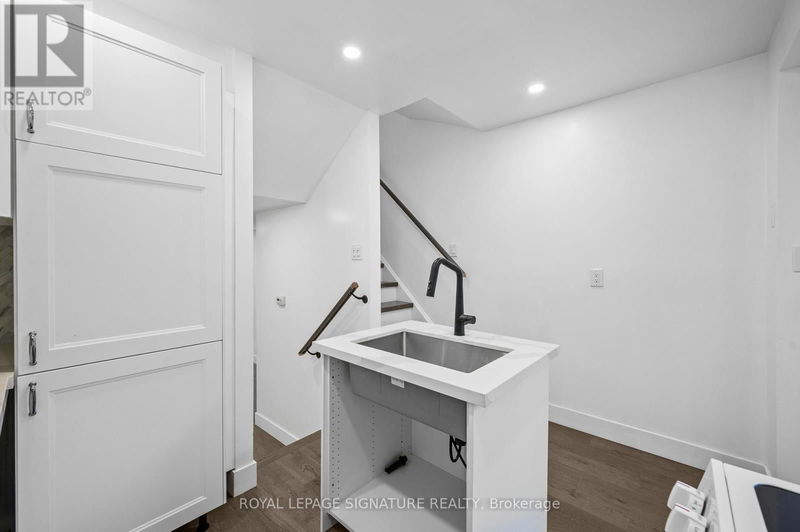  92 - 275 Broadview Avenue  Toronto (South Riverdale), M4M3H5 | Image 17