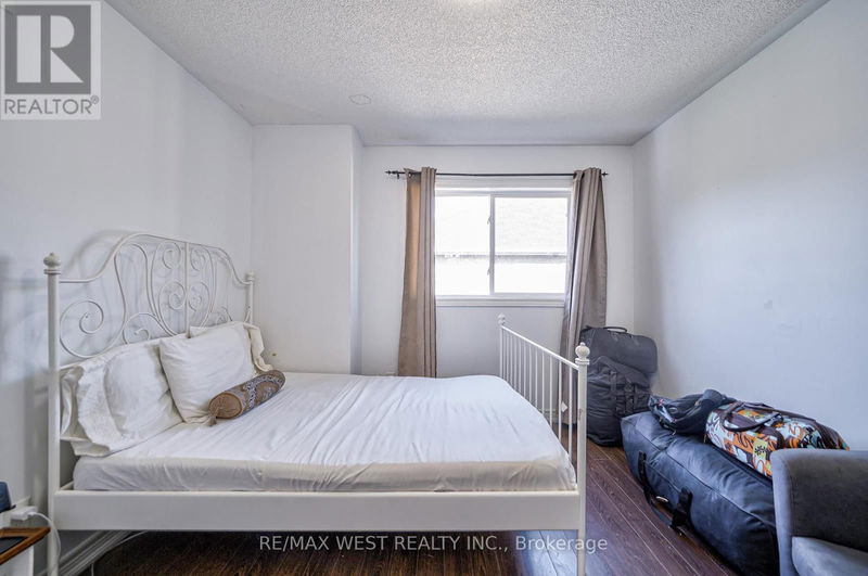 135 Homestead Road  Toronto (West Hill), M1E3S1 | Image 19