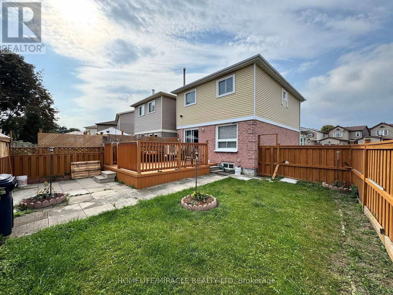 131 Plumrose Pathway  Toronto (Malvern), M1B4B6 | Image 39