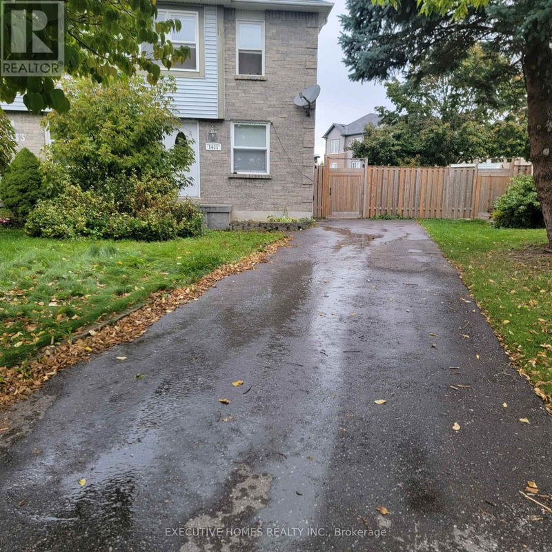 1411 Beaverbrook Court  Oshawa (Lakeview), L1J8L1 | Image 1