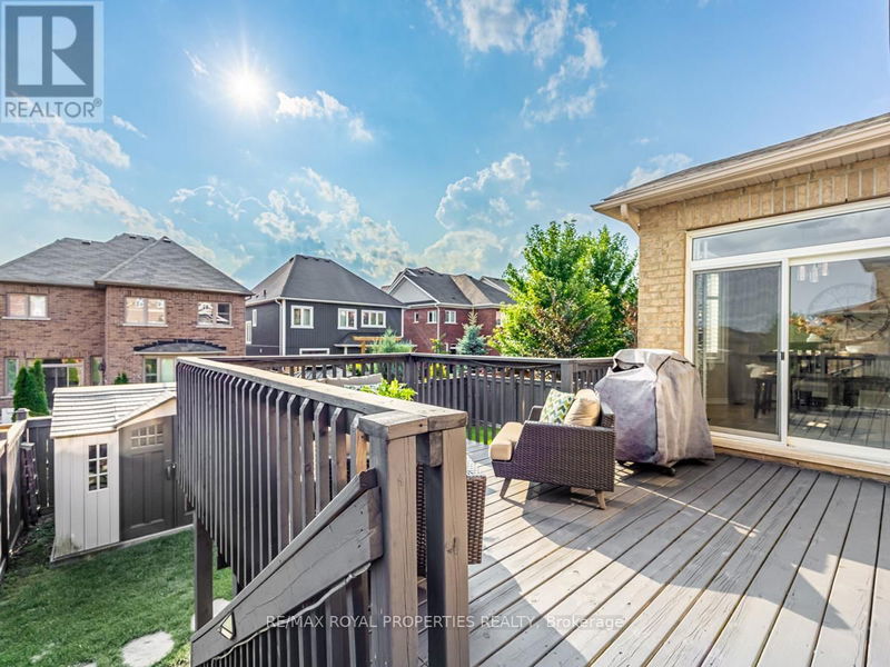 32 Burning Springs Place  Whitby (Brooklin), L1M0K1 | Image 30