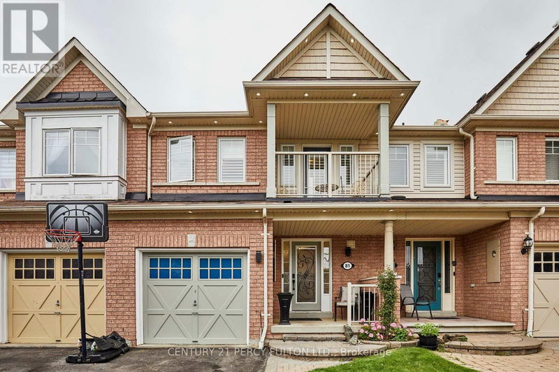 81 Whitefoot Crescent  Ajax (South East), L1Z2E2 | Image 1