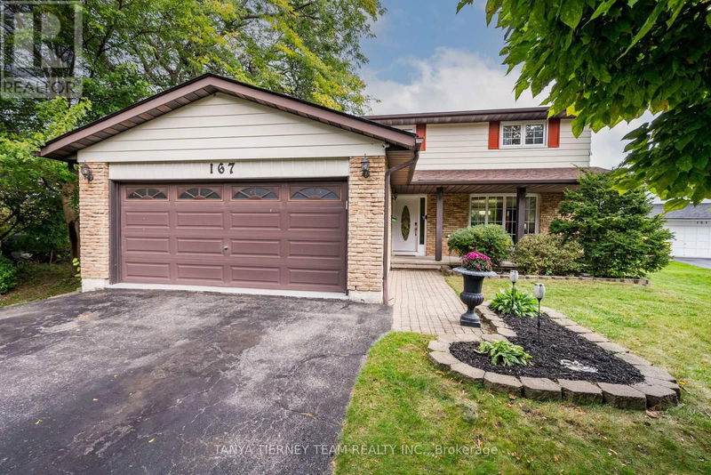 167 Woodlane Court  Oshawa (Eastdale), L1G6Y5 | Image 2