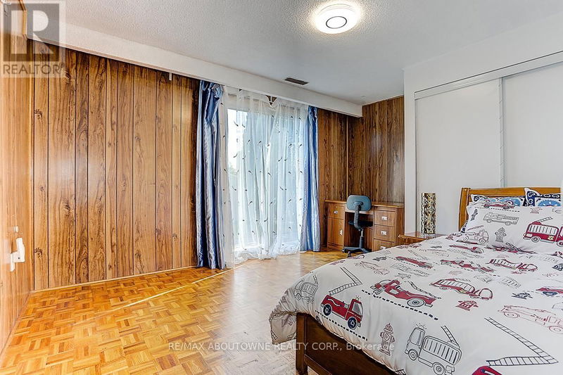 31 Lambeth Square  Toronto (Steeles), M1W3B3 | Image 26