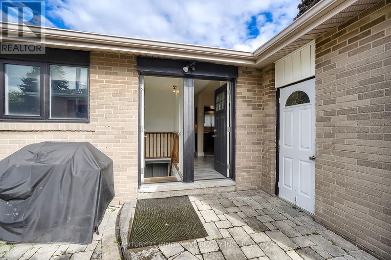 10 Stonefield Crescent  Toronto (Morningside), M1E4J5 | Image 33