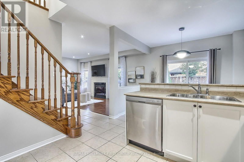 127 Decourcy-Ireland Circle  Ajax (Northeast Ajax), L1T0K5 | Image 13