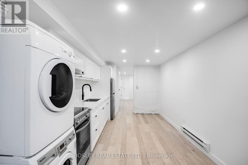 1918 Gerrard Street East Toronto (Woodbine Corridor), M4L2C1 | Image 23