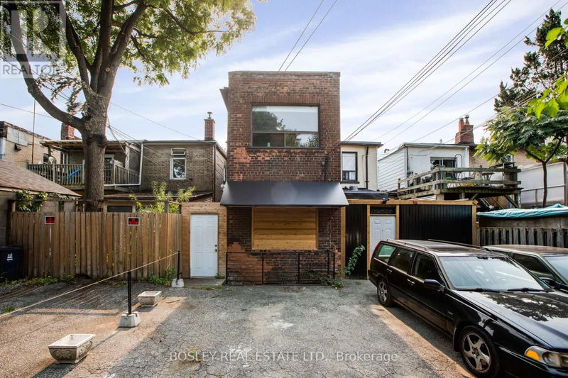 1918 Gerrard Street East Toronto (Woodbine Corridor), M4L2C1 | Image 29