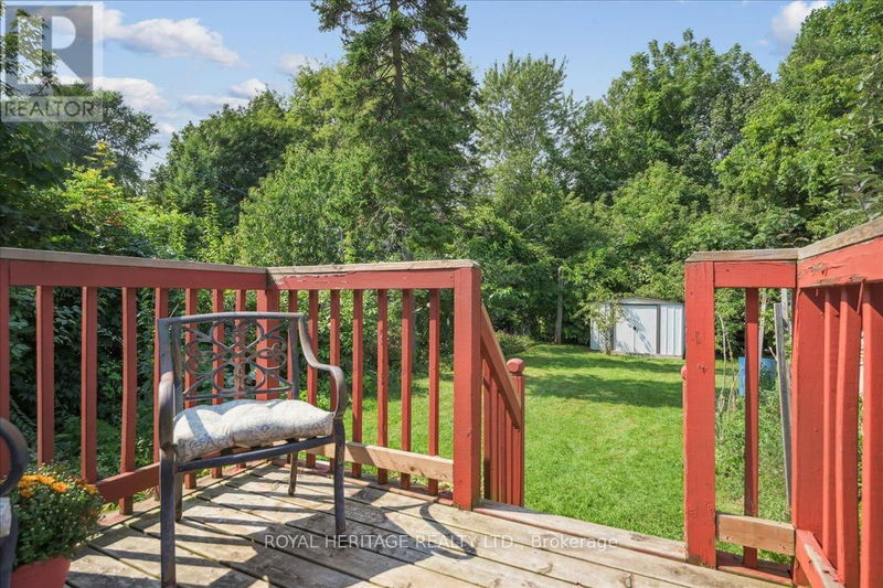 26 Oakridge Drive  Toronto (Cliffcrest), M1M2A4 | Image 34