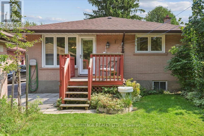 26 Oakridge Drive  Toronto (Cliffcrest), M1M2A4 | Image 37