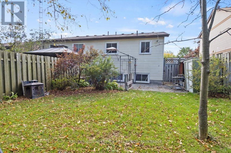 139 Londonderry Street  Oshawa (Vanier), L1J6Z2 | Image 24