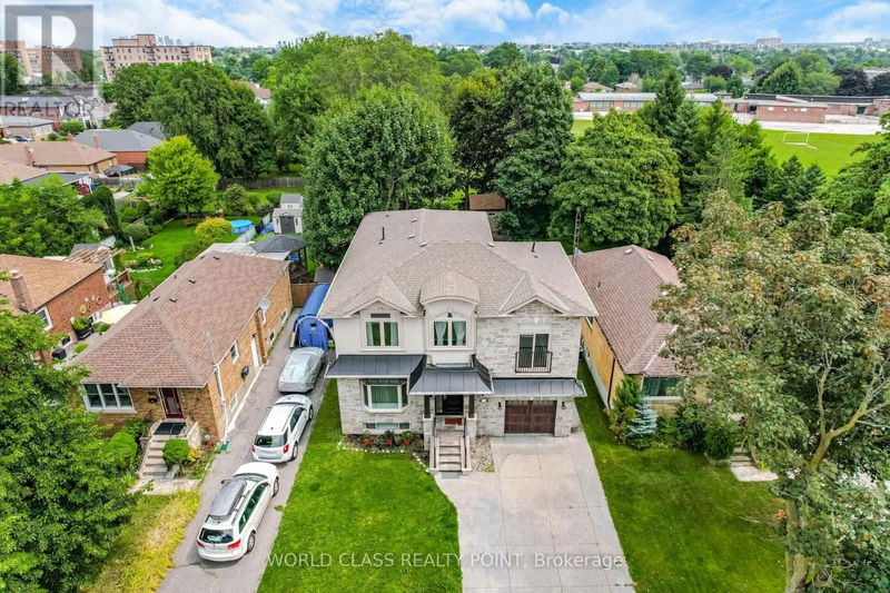 41 Howarth Avenue  Toronto (Wexford-Maryvale), M1R1H3 | Image 1