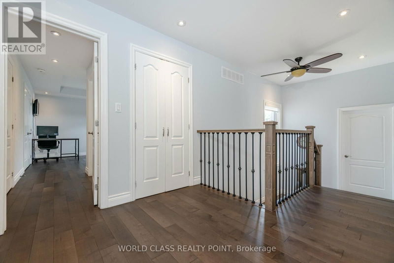 41 Howarth Avenue  Toronto (Wexford-Maryvale), M1R1H3 | Image 20