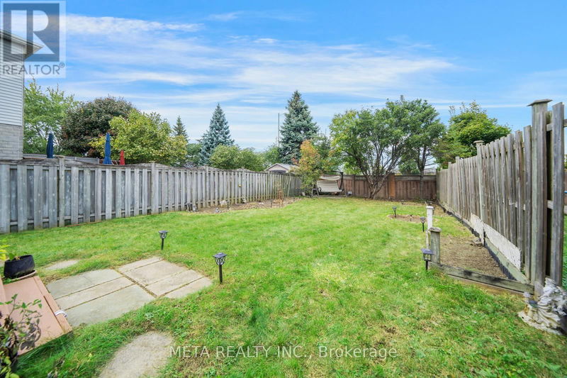 28 Tams Drive  Ajax (Central East), L1Z1A2 | Image 36