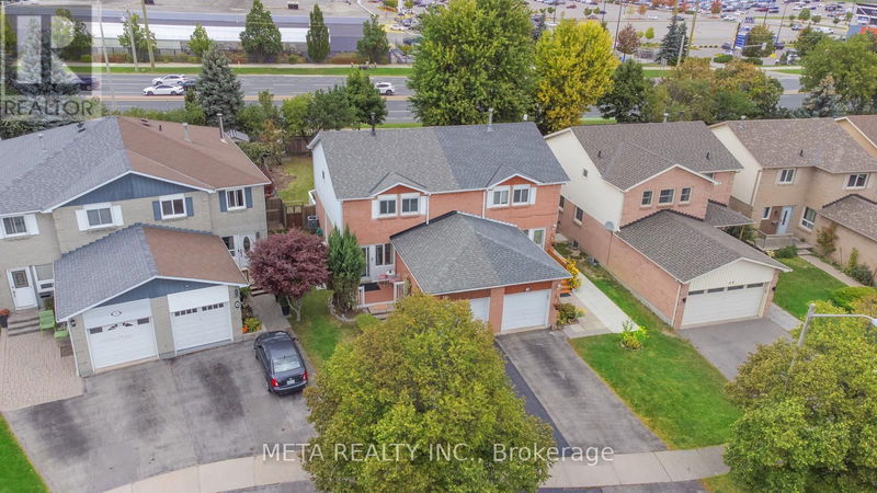 28 Tams Drive  Ajax (Central East), L1Z1A2 | Image 4