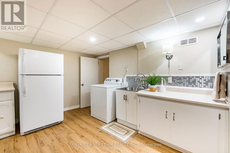 30 Ferguson Avenue  Whitby (Brooklin), L1M1A6 | Image 26