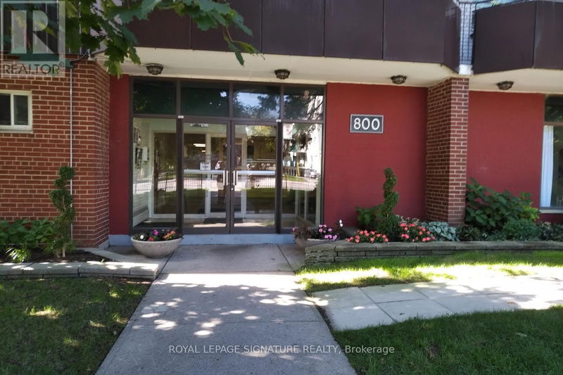  210 - 800 Kennedy Road  Toronto (Ionview), M1K2C9 | Image 1