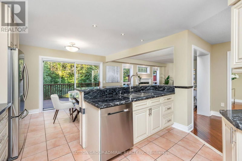 115 Gartshore Drive  Whitby (Williamsburg), L1P1N8 | Image 13