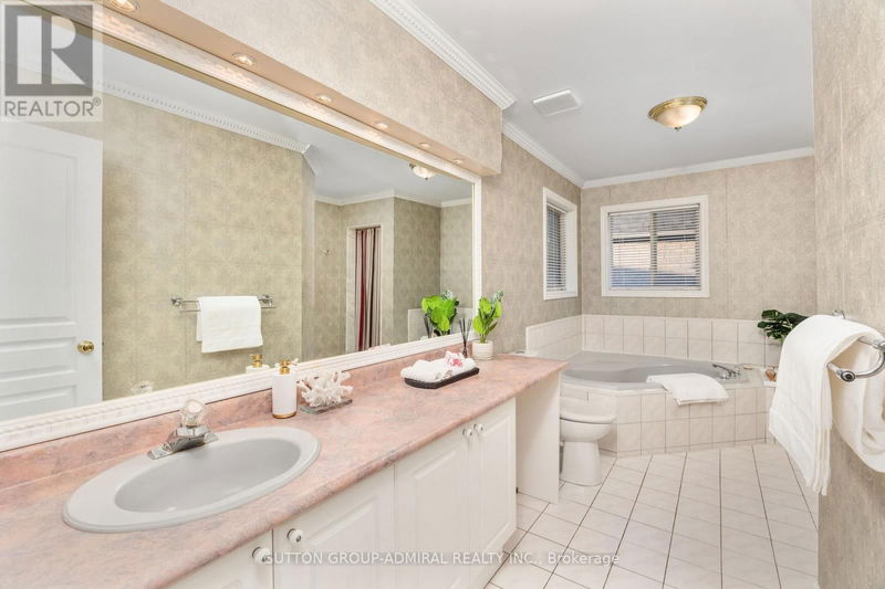 115 Gartshore Drive  Whitby (Williamsburg), L1P1N8 | Image 20