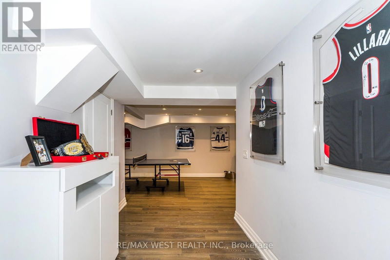 423 Guildwood Parkway  Toronto (Guildwood), M1E1R3 | Image 24