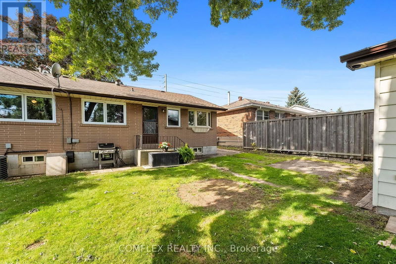 1361 Cedar Street  Oshawa (Lakeview), L1J3S4 | Image 27