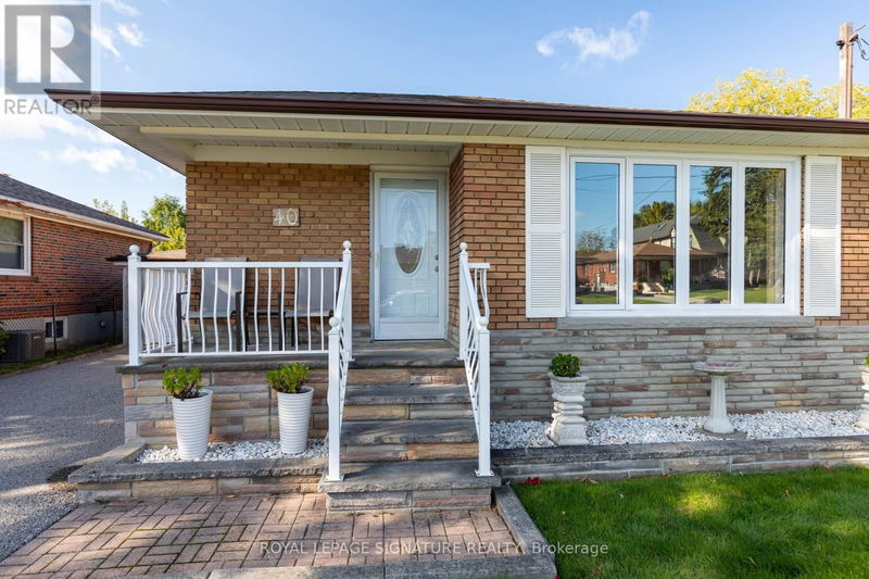 40 Hart Avenue  Toronto (Kennedy Park), M1K3H1 | Image 1