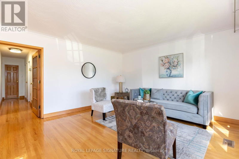 40 Hart Avenue  Toronto (Kennedy Park), M1K3H1 | Image 4