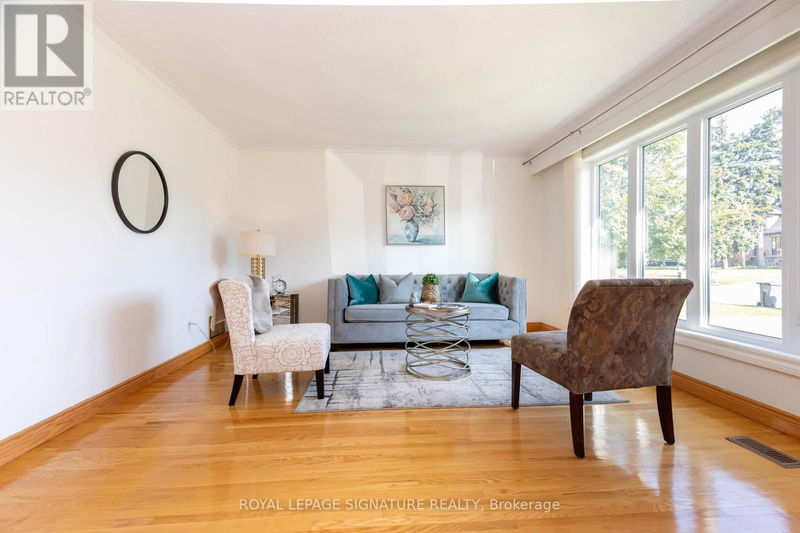 40 Hart Avenue  Toronto (Kennedy Park), M1K3H1 | Image 7