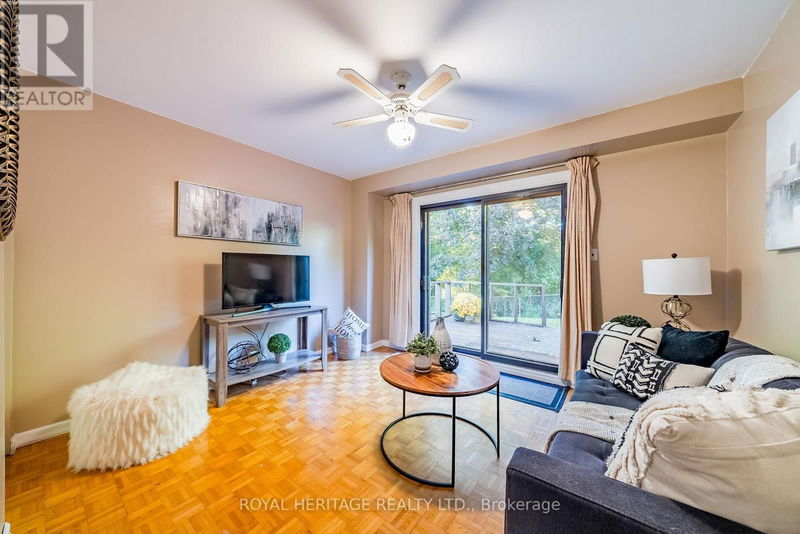 357 Surrey Drive  Oshawa (Eastdale), L1G6H2 | Image 20