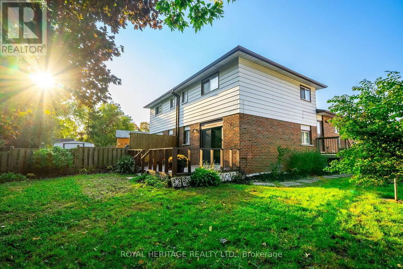 357 Surrey Drive  Oshawa (Eastdale), L1G6H2 | Image 24