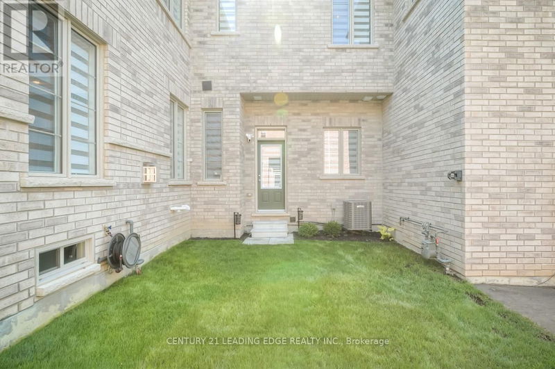 16 Clutterbuck Lane  Ajax (Northwest Ajax), L1T0P8 | Image 28