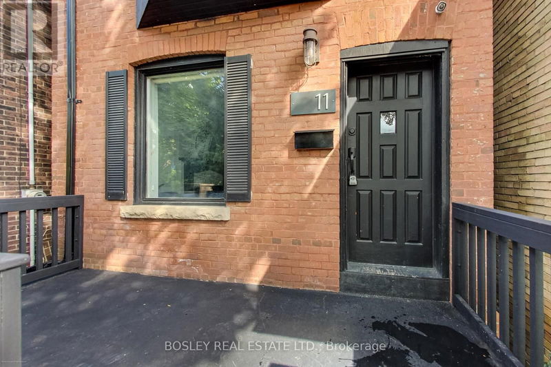 11 Bertmount Avenue  Toronto (South Riverdale), M4M2X8 | Image 2