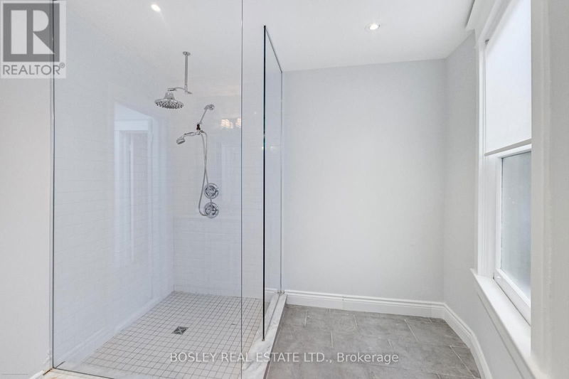 11 Bertmount Avenue  Toronto (South Riverdale), M4M2X8 | Image 24